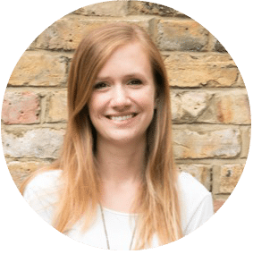 LAURA COLLINS - Digital Marketing Expert 30